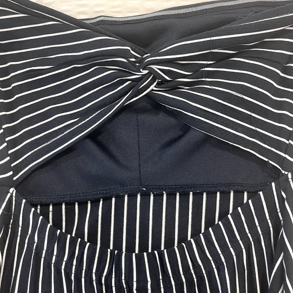 Windsor Navy White Striped Strapless Maxi with Back Detail Sz XS - Picture 4 of 6